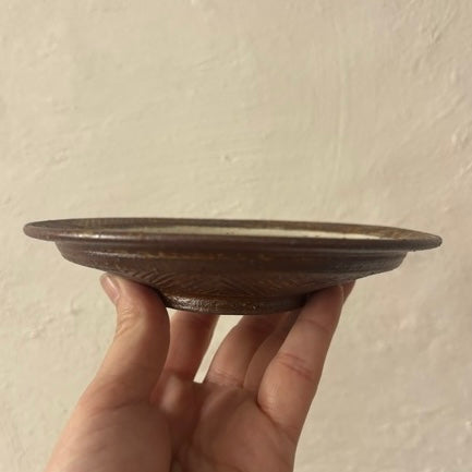 〈羅以音窯〉アフリカ彫刻・5寸平皿 C