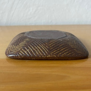 〈羅以音窯〉アフリカ彫刻・四角取り皿E