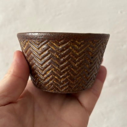 〈羅以音窯〉アフリカ彫刻・小鉢 A